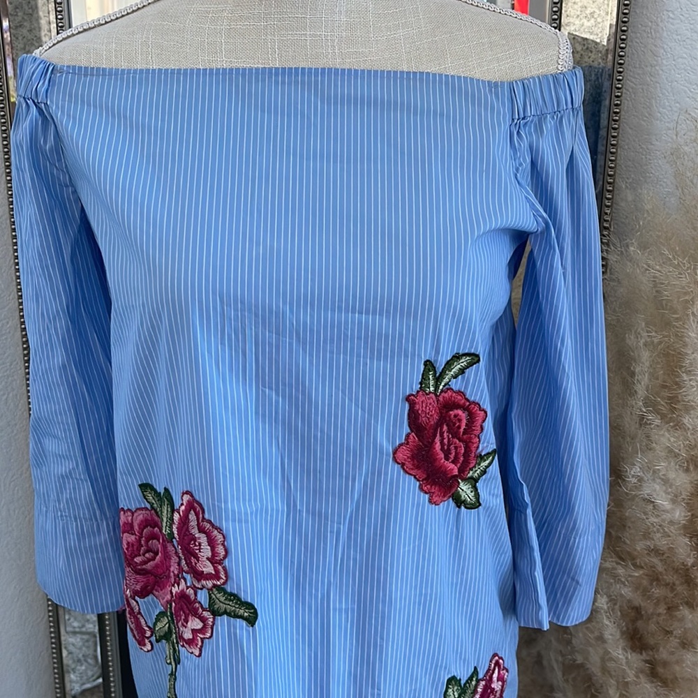 Dress - Picture 3 of 6